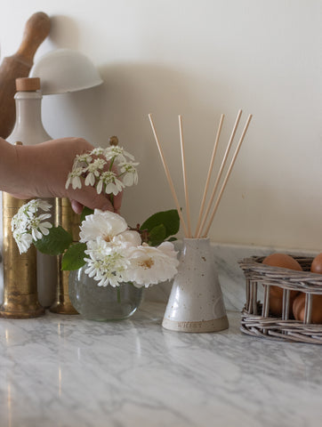 Ceramic Reed Diffuser - White