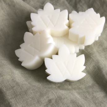 Last Light Maple Leaf Melts